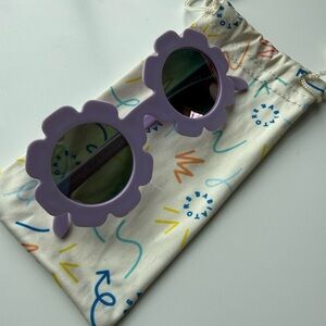 Babiators Irresistible Iris Flower I Polarized Lavender Mirrored Lenses